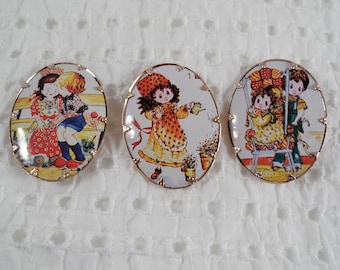 Cute Vintage Oval Pins Set Of Three