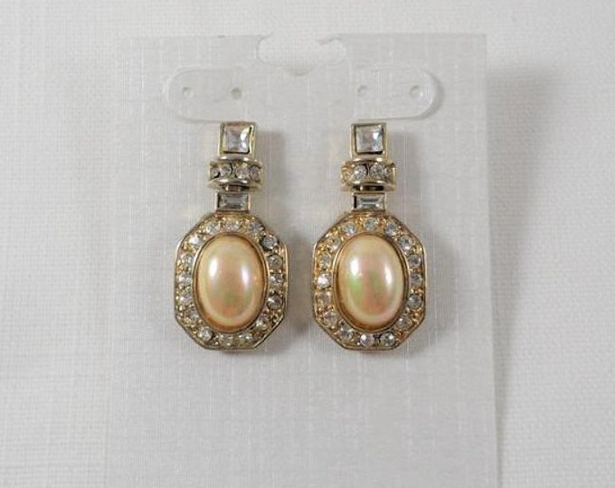 Gorgeous Sparkling Clear Rhinestones Faux Pearl Gold Tone Pierced Earrings