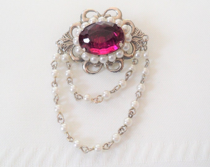 Vintage Dangle Beaded Fuchsia Brooch Pin