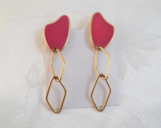 Vintage Fuchsia Enameled Gold Tone Pierced Dangle Earrings
