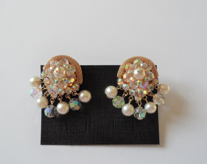 Sparkling AB Crystals Faux Pearl Chandelier Clip On Gold Tone Vintage Earrings
