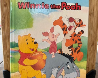 Winnie the Pooh Walt Disney Classic Storybook Collection Oversized