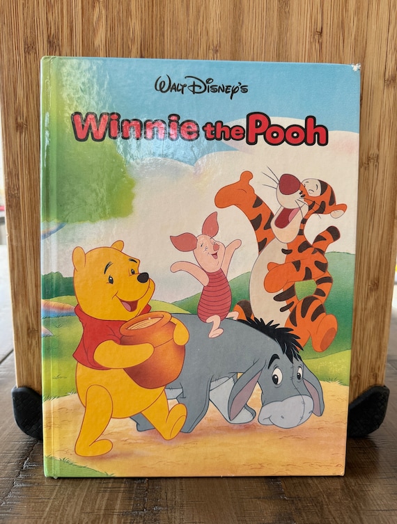Winnie the Pooh Walt Disney Classic Storybook Collection Oversized