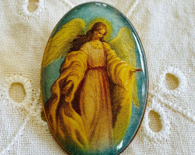 Christian Button Pinback Gold Pin Heavenly Angel medal spiritual charm Jesus God