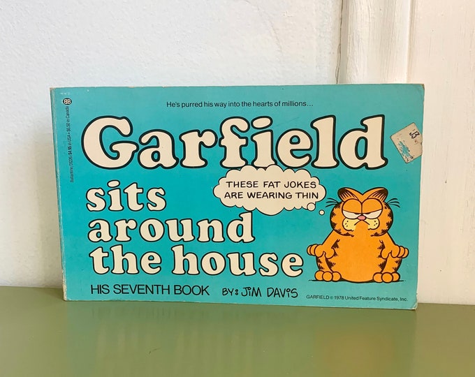 Garfield Sits Around The House His Seventh Book By Jim Davis Paperback
