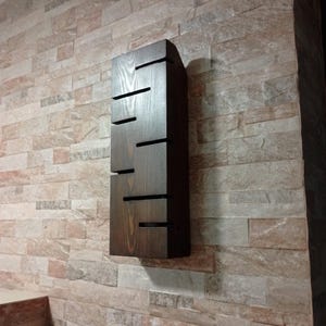 Handgefertigte Holzwandlampe: Rustikale Wohnkultur Beleuchtung Bild 6