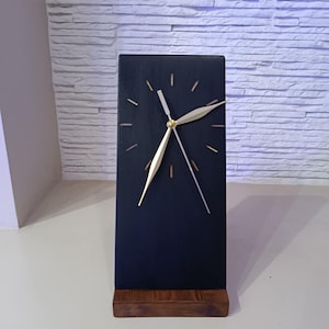 木製テーブルクロック、ユニークなテーブルクロック、ミニマリストテーブルクロック、スタンド付き時計、テーブルモダンクロック、デスククロック、オフィスクロック、サイレントクロック