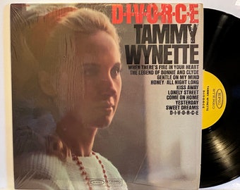 Tammy Wynette - D-I-V-O-R-C-E - 1968 OG Vintage Vinyl Record