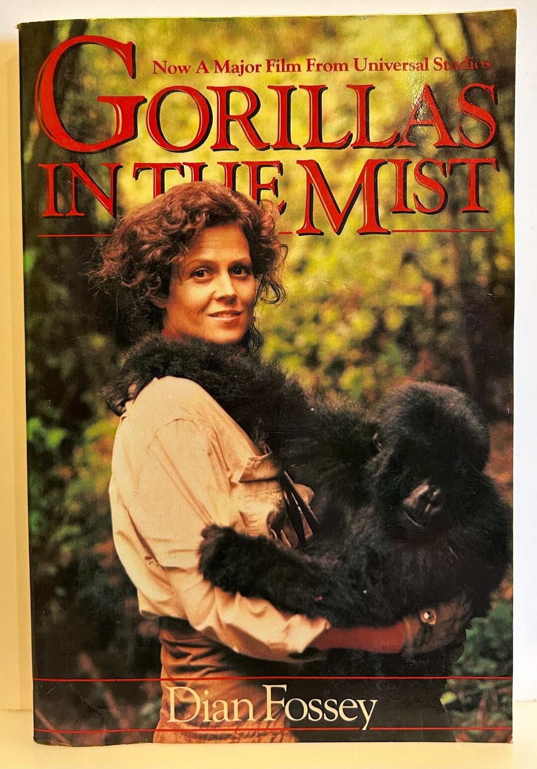 Gorillas in the Mist - 1983 Vintage Paperback Book (first Print) - Etsy
