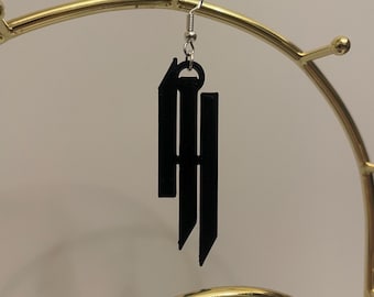 Skrillex Earrings (2 Pairs)