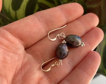 Black Pearl Teardrop Earrings