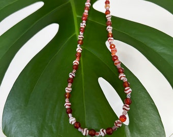 Red and White Mixed Agate Necklace: Red/White Agate, Red Agate and Fire Agate