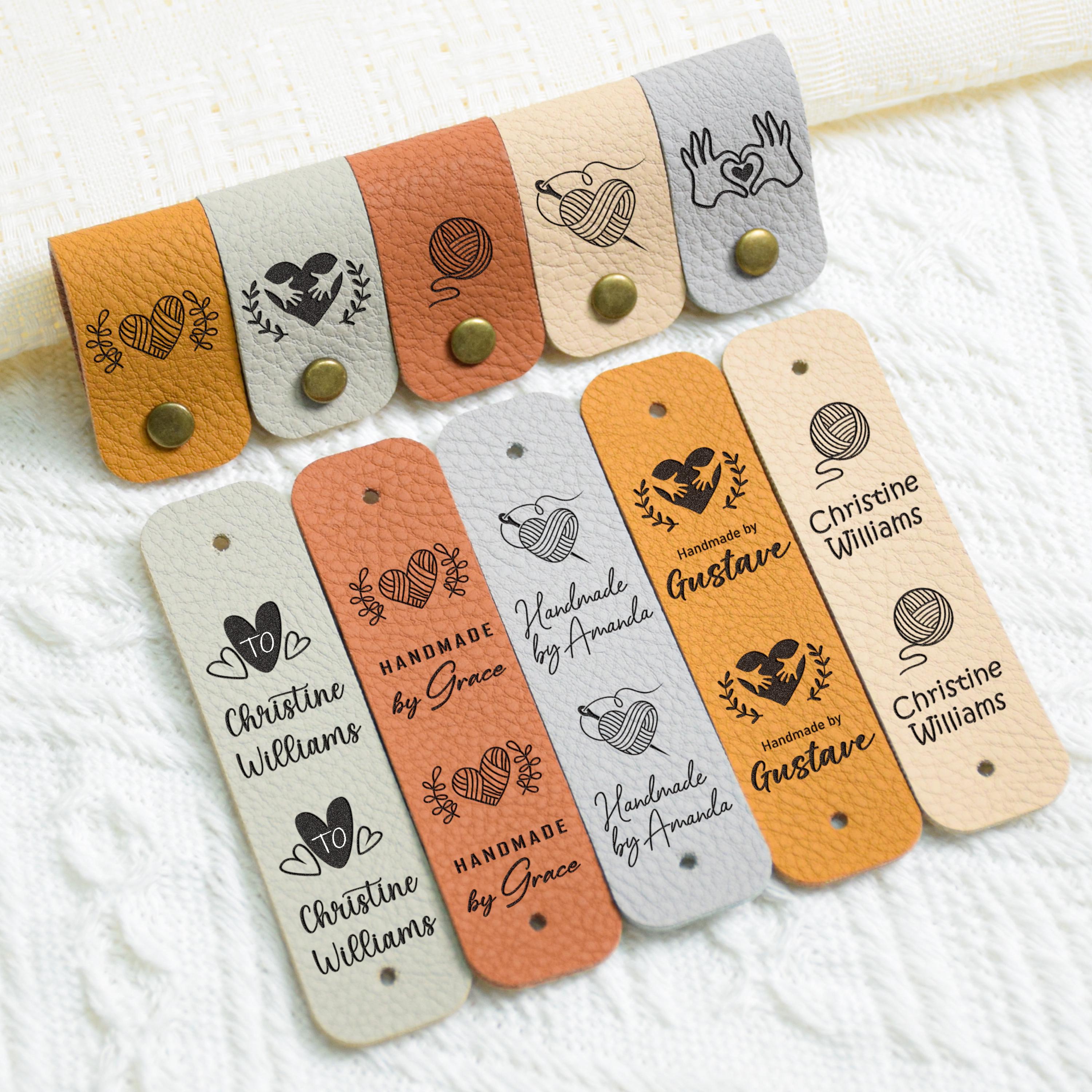 20 Etichette In Pelle PU Fatte A Mano Con Borchie In Rame, 4 Colori (beige, Caramello, Rosso, Tè), Per Borse, Cappelli E Maglieria