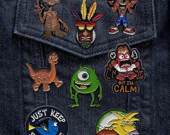 Conjunto de pines esmaltados de dibujos animados / Pines de personajes nostálgicos / Conjunto de broches de dibujos animados de los 90 y para gamers / Pines de cultura pop adorables / Crash Bandicoot