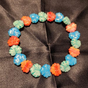 Summer Leaf Bead Bracelet