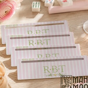 Buscador de líneas de Mahjong con monograma personalizado / Lectores de tarjetas de Mahjong personalizados / Accesorios de Mahjong con rayas rosas / Juego de 4