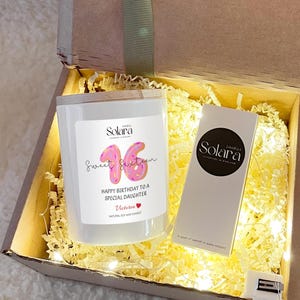 Happy Sweet Sixteen Celebration Gift, Personalised Vegan Candle for Daughter, Sister, Niece, Gift set with matches, 16 birthday candle