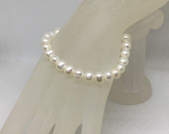 pearl bracelet with fishhook clasp * june birthstone * birthday * gift * for her * bridal * bride * wedding * white * silver clasp