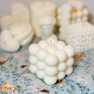 Bubble Cube Candle – Aesthetic Soy Wax Candle, Handmade Decorative Candle, Minimalist Home Decor Gift