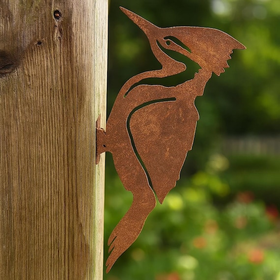 5'' Vintage Metal Woodpecker Silhouette Garden Decor, Rustic Bird Yard Art, Outdoor Tree Decoration, Metal Wall Hanging, Farmhouse Ornament