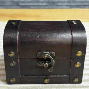 Vintage Handmade Wooden Storage Box Trunk, Trinket Chest, Brown with Bronze Metal Hardware, Rustic Jewelry Keepsake Organizer 4.5&#39;&#39;