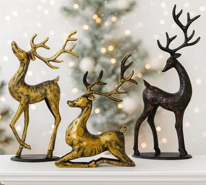 Statuettes De Renne De Noël - Set De 2 Décorations Rouges Et Vertes Pour La Maison (debout Et Assis)
