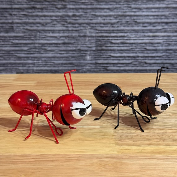 5'' Metal Ant Figurine, Garden Yard Decor, Cute Insect Sculpture