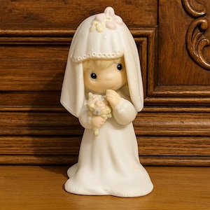 Kostbare momenten bruidbeeldje, vintage keramisch beeldje 1983, collectible bruiloftdecor, bruid met boeket, zeldzame Enesco Taiwan 4,5&#39;&#39;