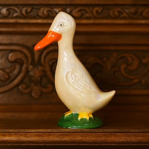 Vintage Porcelain Duck Figurine, Italian Ceramic Duck Statue, Collectible White Duck with Orange Beak, Farm Animal Home Decor, 1990 Figurine