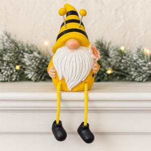 Vintage Bee Gnome Figurine, Hand Painted Garden Decor, Cute Yellow Black Gnome with Flower, Handmade Christmas Shelf Sitting Gnome, 6&#39;&#39;