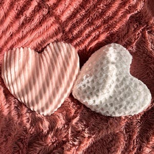 Handmade Heart Pillow, Soft Heart-Shaped Cushions for Valentine's or Mother's Day - Fluffy Pink Textured or White Holographic Design, 14ʼʼ