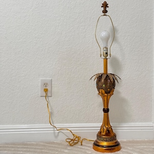 Vintage Pineapple Table Lamp, Tall Tropical Lamp, Gold Palm Leaf Design, Florida 1980s Eclectic Home Lighting, No Shade Retro Decor 37&#39;&#39;