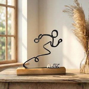 Escultura personalizada de corredor | Estatueta de atleta em corrida | Presente para maratonista, corredor de trilha, decoração esportiva | Decoração de escritório