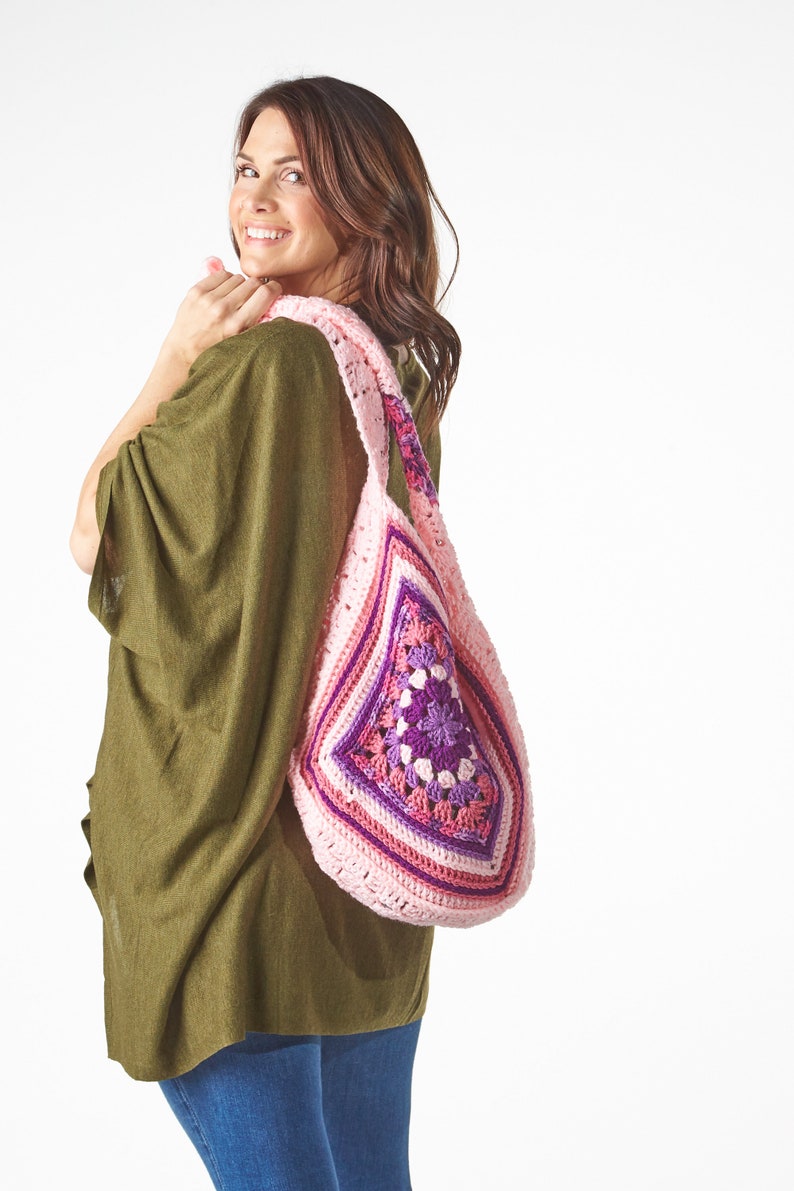 Pink handbag, Gift for her, Crochet bag, Crochet granny square, Crochet bag, Shoulder bag, Handbag, Pink bag, Rainbow image 6