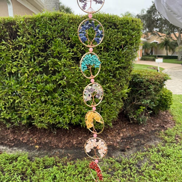 Seven Chakra Crystal Tree of Life Wall Hanging: Copper Wire Gold Tone