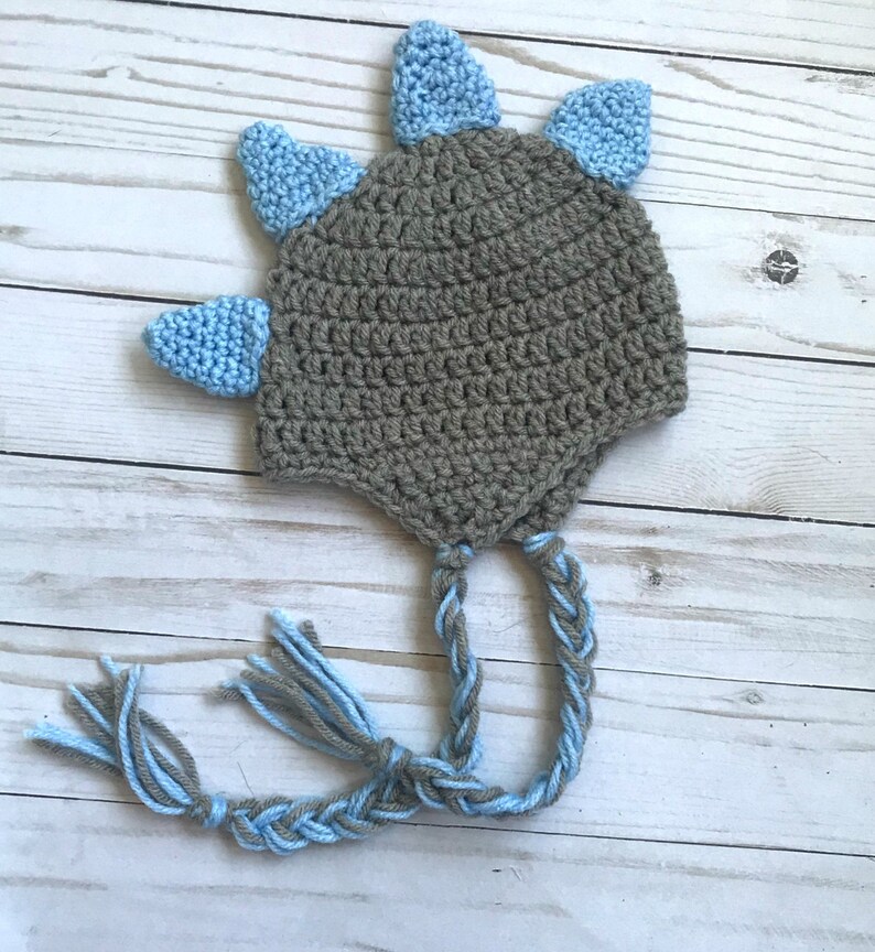 dinosaur with flaps on head