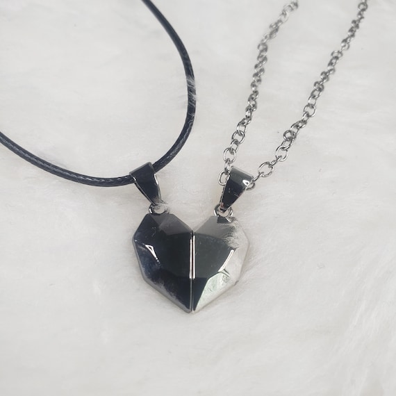 Puzzle Two Piece Heart Pendant Magnetic Heart Couple Necklace
