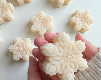 Snowflake Christmas Candle, Christmas Candles, Snowflake candle, White snowflake candle, Snow, Holiday candle, Candles for Christmas Gift