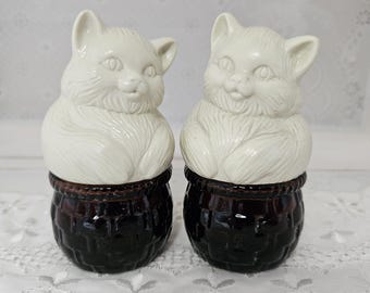 Vintage 1970s Avon Amber Cat Jar: Charisma Cream Sachet Container