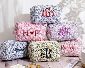 Personalized Floral Makeup Bag, Embroidered Name for Bridesmaid Makeup Bag, Custom Cotton Cosmetic Bag, Gift for Her, Bachelorette, Birthday