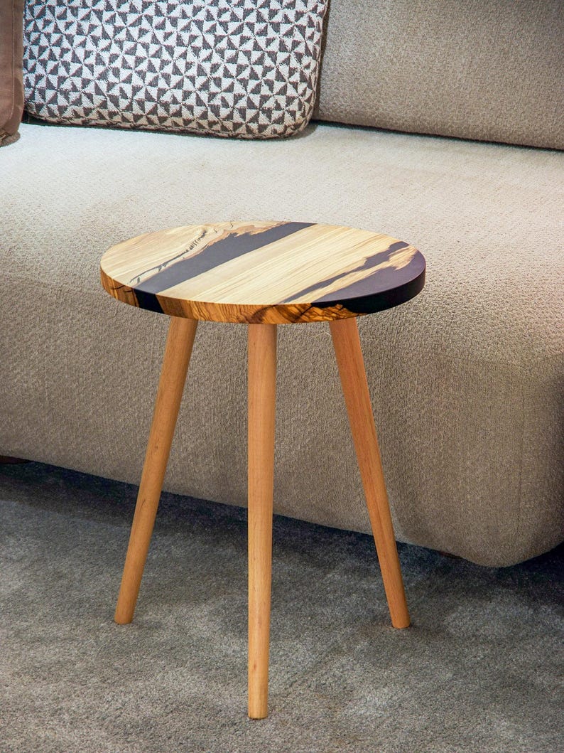 Ocean Epoxy Coffee Table Made of Olive Wood: Personalized Round Blue River Epoxy Resin Side Table Opaque Black