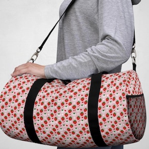 Strawberry Print Duffel Bag - Design Travel Gym Bag Weekend Bag Workout Accessories Travel Lover Gift for Her Strawberry Pattern Gym Bag