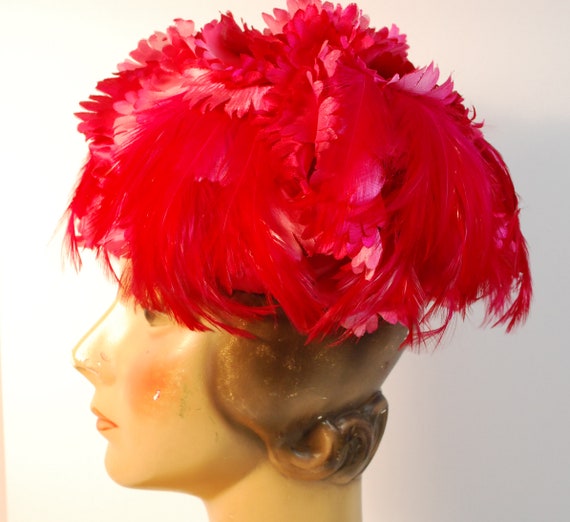 Feathers and Flowers Hot Pink 1960s Designer Hat/… - image 6