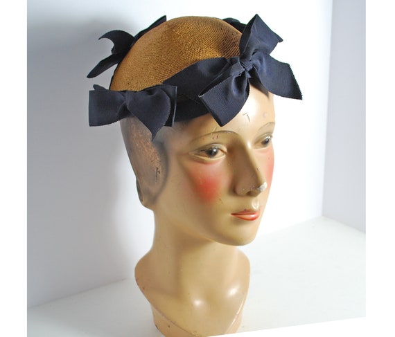 Vintage Jay Thorpe Women's Ribboned Straw Cap with