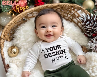 Kinder Weihnachtsmodell, weißer Bodysuit Mockup, Kaninchenfelle 4411 Mockup, Säugling Bodysuit Mockup, Baby Bodysuit Mockup, Weihnachtsmockup.