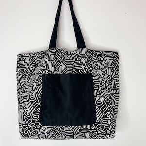 Schwarze und weiße Einkaufstasche, Schultertasche, Daisy Einkaufstasche, handbestickte Tasche, Geschenktasche, Einkaufstasche