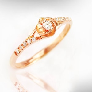 Flower Engagement Ring, Vintage Engagement Ring, 14K 18K White Gold Diamond Engagement Ring, Unique Engagement Ring for Women. image 5