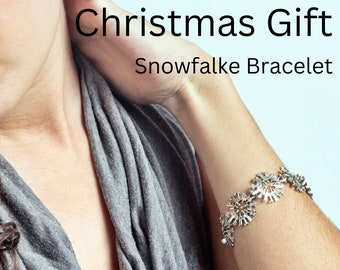 Christmas Bracelet Gift, Snowflake Bracelet, Christmas Jewelry Gift for Women, Unique Sterling Silver Bracelet, Christmas Snowflake Bracelet