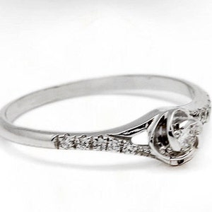 Flower Engagement Ring, Vintage Engagement Ring, 14K 18K White Gold Diamond Engagement Ring, Unique Engagement Ring for Women. image 2