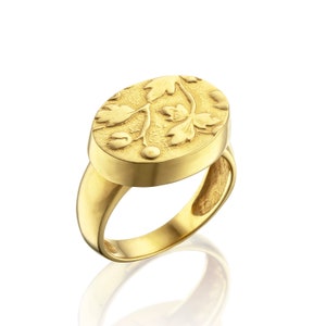 Gold Statement Ring, Engraved Floral Pattern Ring, Gift for Women, Mother&#39;s Day Gold Ring Gift, Handmade Anniversary Jewelry Gift.